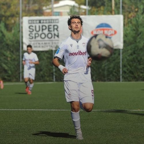 Leonardo Dias estreia-se a jogar pelo clube Al Sharjah